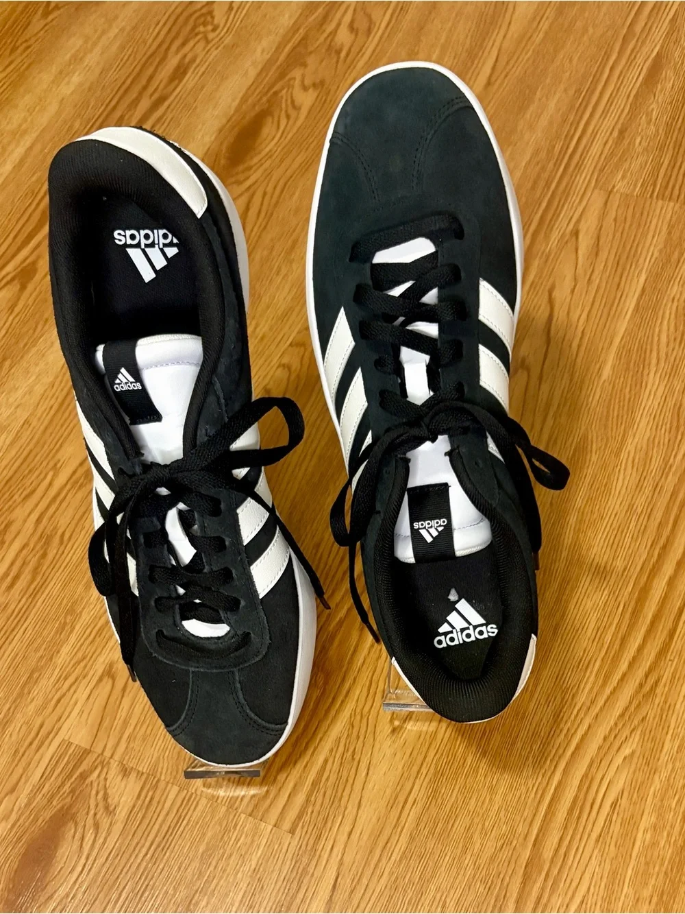 Adidas Men’s Black and White Lace-Up Sneakers | 11.5